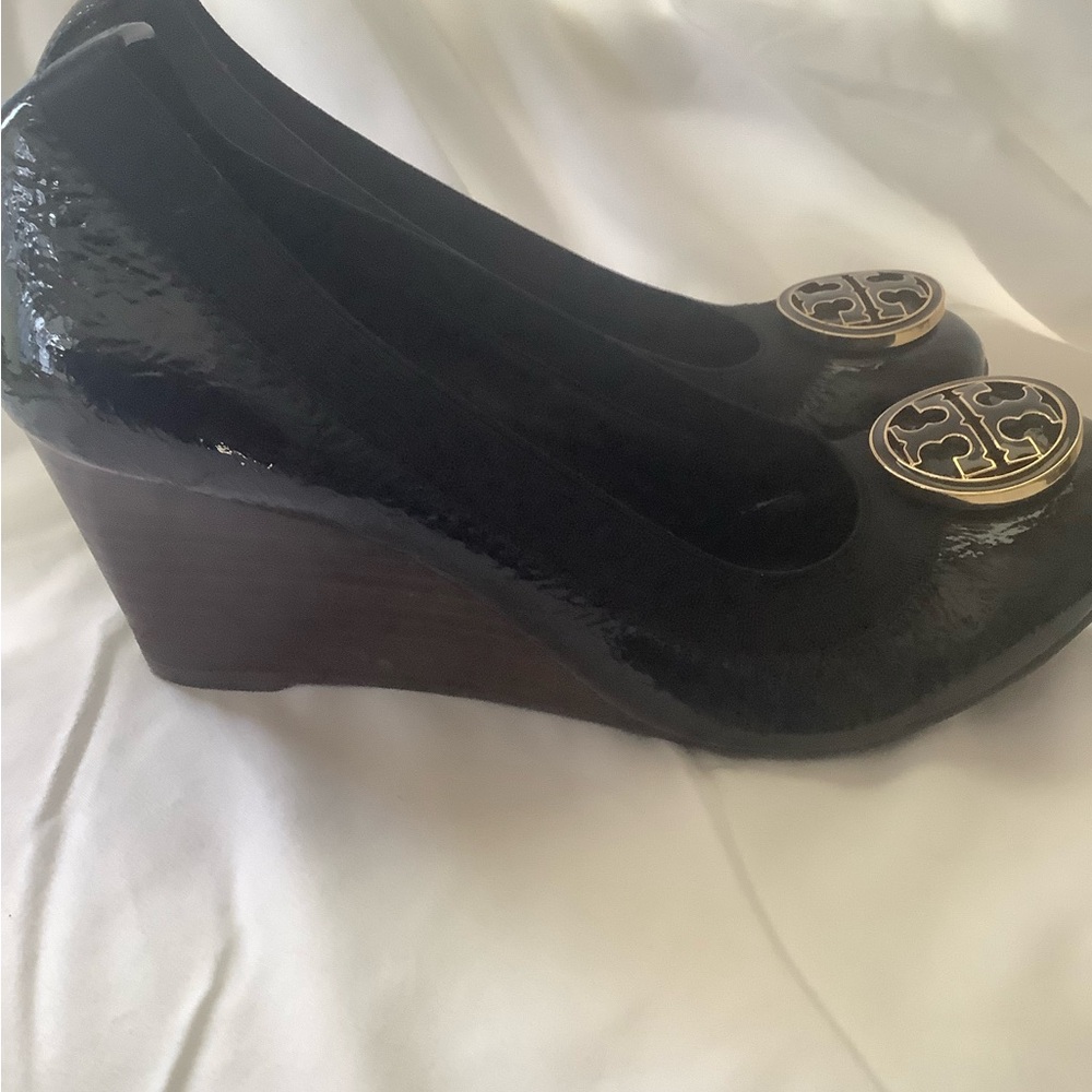 Tory Burch Shiny Black Wedges Like new! - Picture 3 of 6